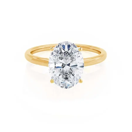 Why Minimalists Love Lily Arkwright Women’s Wedding Bands